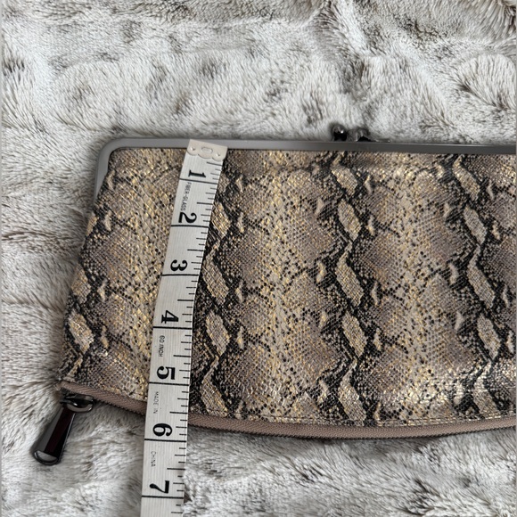 HOBO INTERNATIONAL Lauren Metallic Glam Snake Retail $170 Limited Ed.